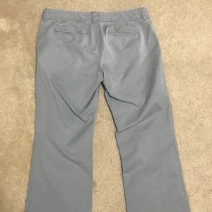 Old Navy, Low Rise, Size 4 Reg, Grey Kahki’s
